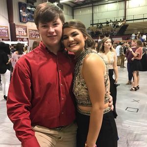 Meet your Posher, Katelyn